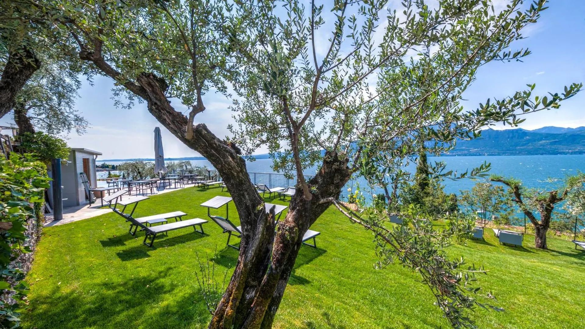 Sky View Garda Lake By Hotel Galvani Torri Del Benaco